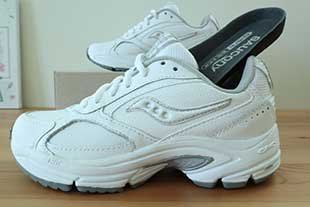 saucony walking shoes for plantar fasciitis